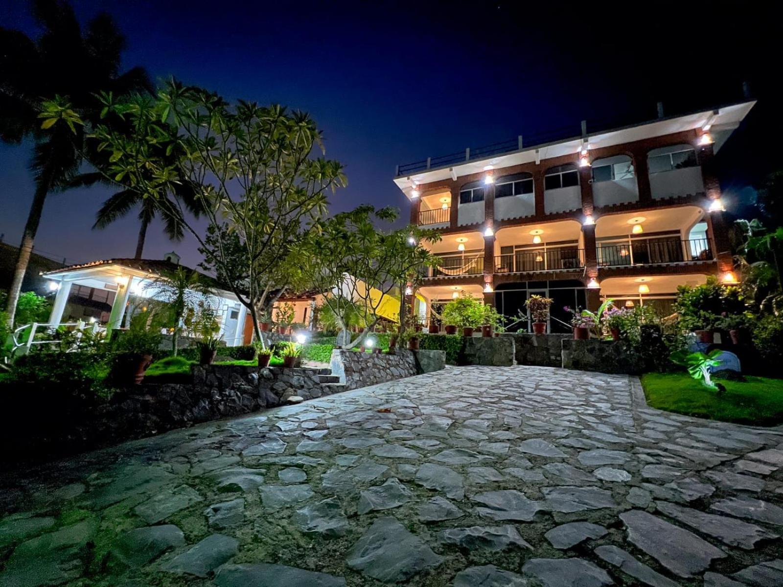 Hotel Villas Ema Zihuatanejo Buitenkant foto