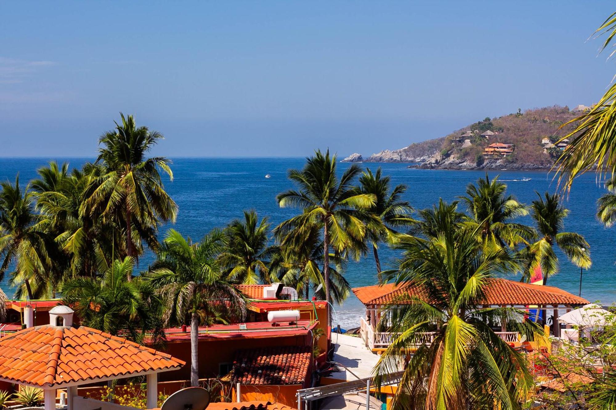 Hotel Villas Ema Zihuatanejo Buitenkant foto