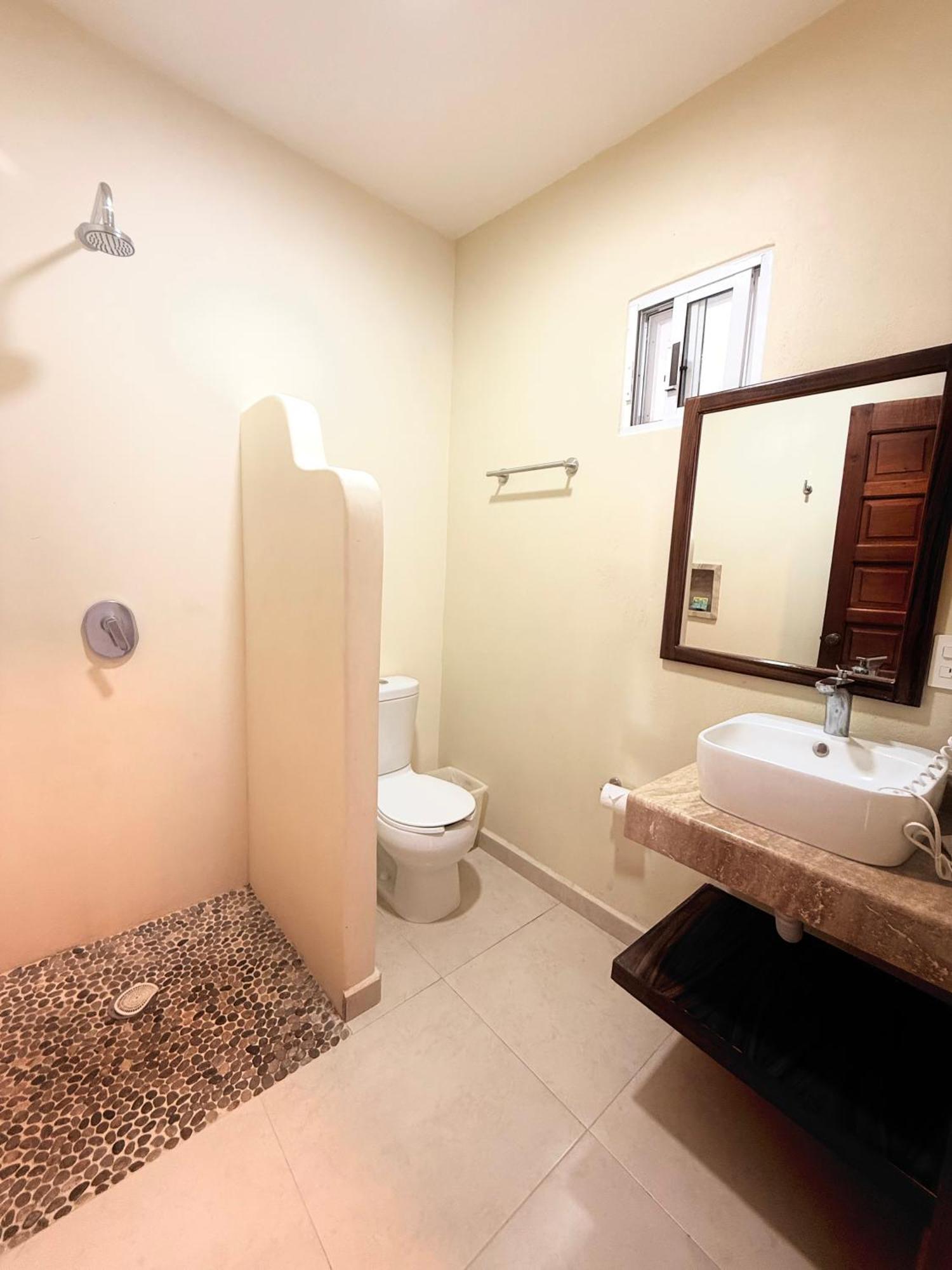Hotel Villas Ema Zihuatanejo Buitenkant foto